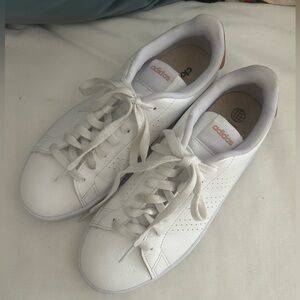 Women’s Adidas Advantage Sneaker